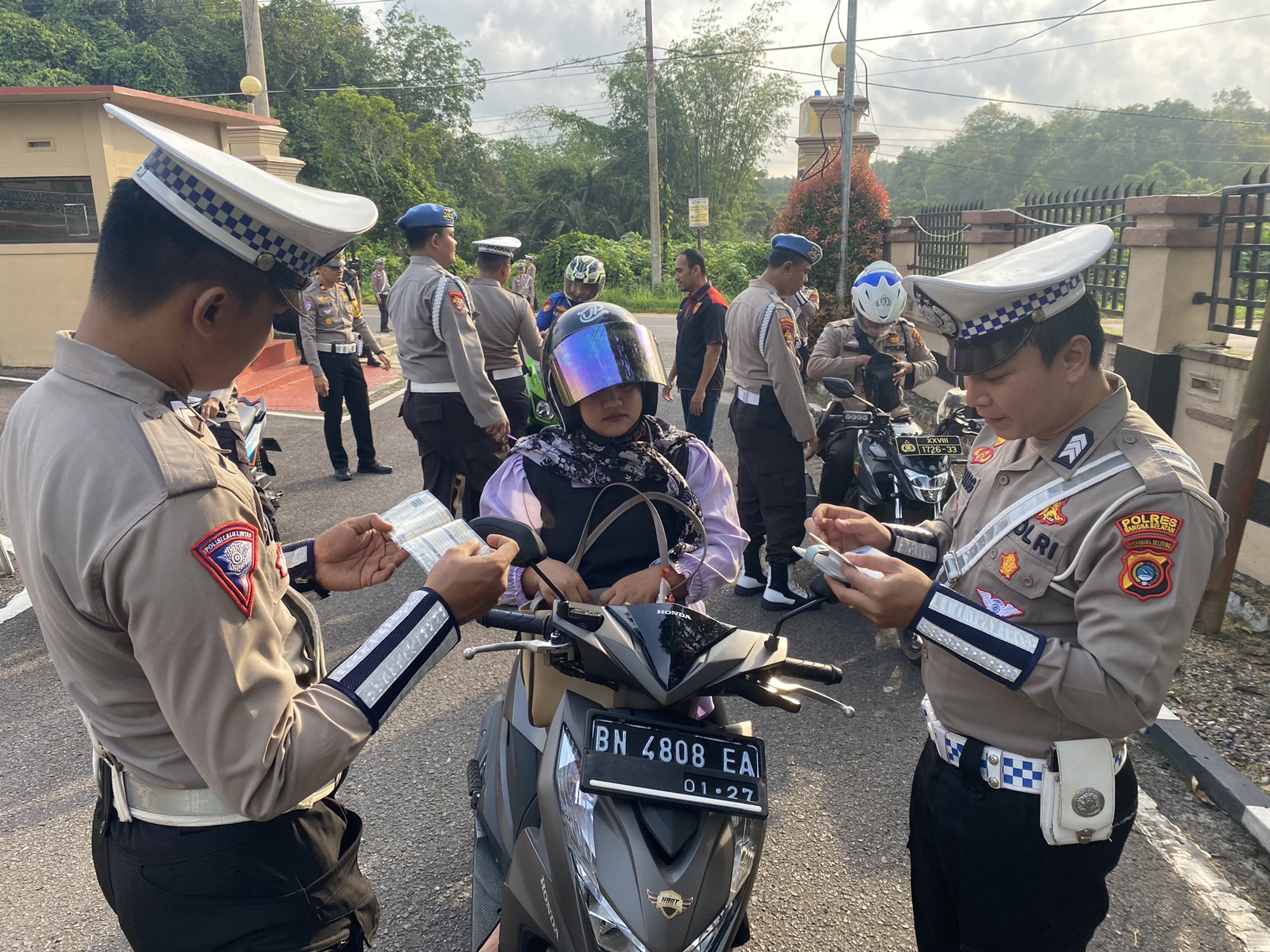 Pastikan Lebih Dahulu Tertib, Satlantas Polres Basel Gelar Razia Personel